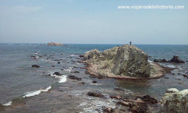 imagen del Illot de la Nau desde Punta Falcón, Tabarca