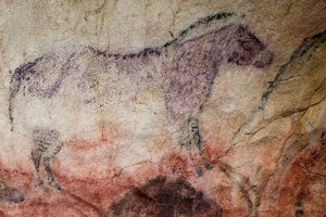 Paleolítico Superior: arte parietal en la Cueva de Tito Bustillo, Asturias