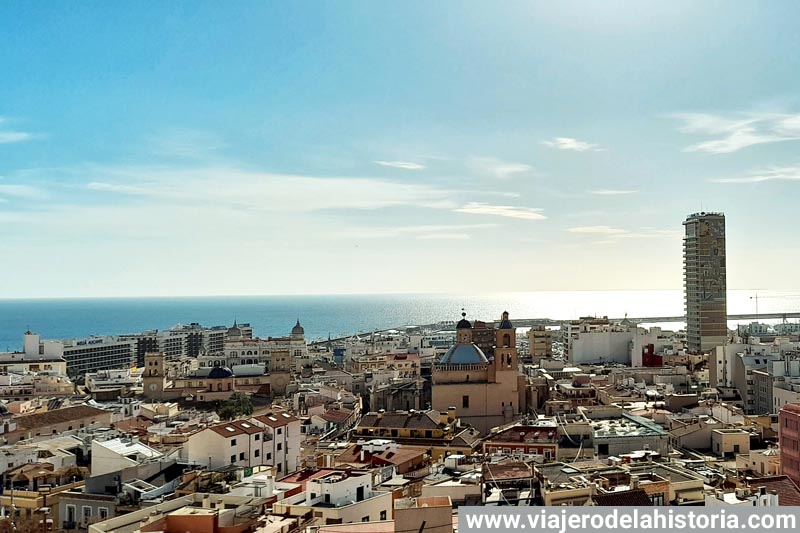 Vistas desde el mirador del Barrio Santa Cruz