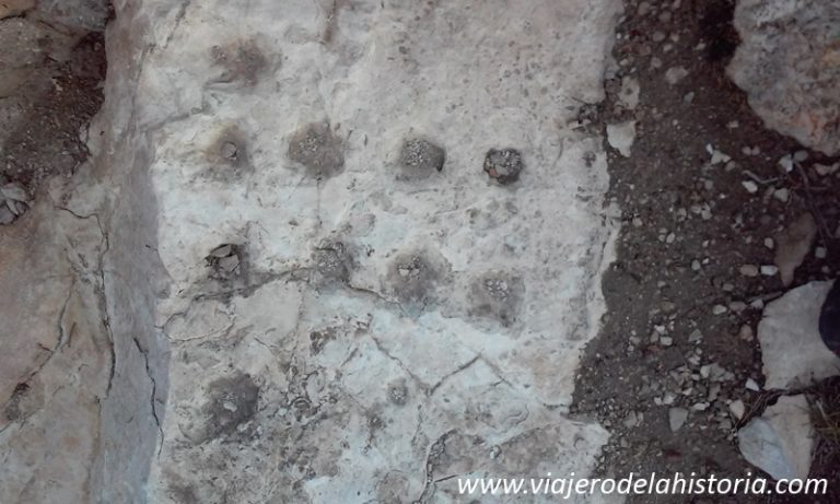 imagen del mancala del Castillo de Salvatierra, Villena, Alicante