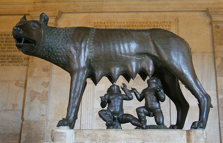imagen de loba capitolina, Roma, Italia
